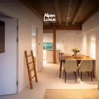 PENTHOUSE N'3 - Balcony, Sauna & Whirlpool Access, hôtel à Kramsach