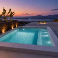 Vespera Private Luxury Suites، فندق في Santorini