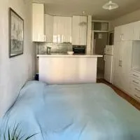 Cozy Studio Apartment in center of the city, hotel di Topolica