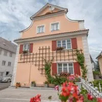 Familien Apartment bei Legoland 8 Min, Spielplatz & Netflix, hotel a Ichenhausen
