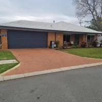 Ascot Air and River bed and breakfast, hotel en Perth