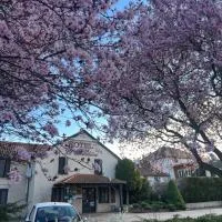 Saint-Beauzire में, होटल Maison Legate "Hôtel Le Baudiere & Spa"