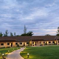 Pool Villa 3 bedrooms South Ocean Estates, hotel en Nassau