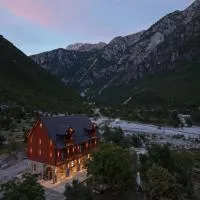 Old Mill Heritage Hotel, hotel u gradu Ndërlysaj