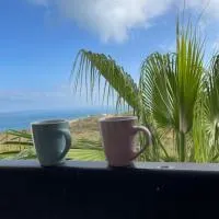 L'Écrin des Alizées Vue Océan, Marina Golf, Appartement Tout Équipé, Climatisé, 3 Chambres: Asilah şehrinde bir otel