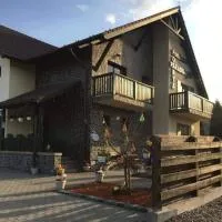Casa Poarta Paradisului, hotel en Moldoveneşti