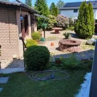 Cozy Wooden Home or Cabin in the Odenwald, Garden, Hiking Trails, Free Parking، فندق في فالد-ميشيلباخ