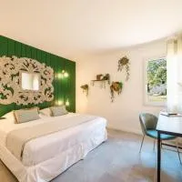 Hôtel de la Brière et Restaurant Les Krapados, hotell i Saint-Lyphard