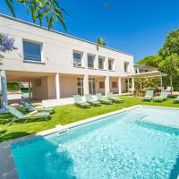 Villa Garden con Piscina Frente al Mar y Aire Acondicionado, hotell Blanesis