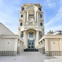 Khách sạn Neva, מלון בLong An