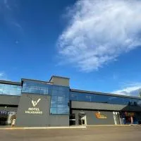 Hotel Valadares, хотел в Алфенас