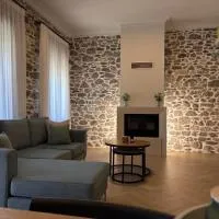 Amara Centro Luxury Apartments, hotelli kohteessa Mouzáki