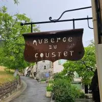 Auberge du Coustet, hotel u gradu Saint-Léger