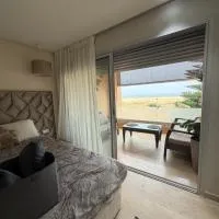 Résidence imi plage, Luxurious apartment with ocean view, imioudar, hotel sa Agadir