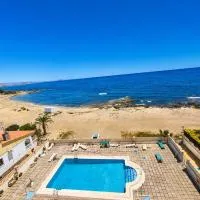 Mar y Tierra El Calón apartamento primera línea de playa, viešbutis mieste El Calón