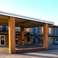 Express Inn New Albany I 22, hotel u gradu Nju Olbani