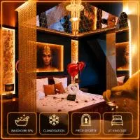 Le Secret de Cléopâtre, Suite de Luxe avec Jacuzzi et Pièce Secrète، فندق في Scheibenhard