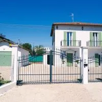 Dimora Coloré, hotel u gradu 'Nereto'