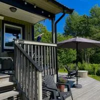 Haere Mai B&B Orust، فندق في Henån