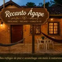 Recanto agape chalés e cabana โรงแรมในRosas