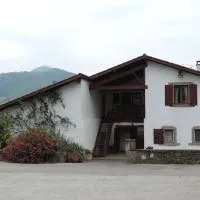 Anhaux에 위치한 호텔 chambre d'hôtes à la ferme