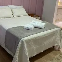 Apartamento em localização privilegiada、Jacarèzinhoのホテル