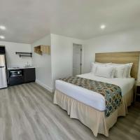 Sun Valley Motel, &xi;&epsilon;&nu;&omicron;&delta;&omicron;&chi;&epsilon;ί&omicron; &kappa;&omicron;&nu;&tau;ά &sigma;&tau;&omicron; &Delta;&iota;&epsilon;&theta;&nu;έ&sigmaf; &Alpha;&epsilon;&rho;&omicron;&delta;&rho;ό&mu;&iota;&omicron; &Phi;&omicron;ί&nu;&iota;&xi; Sky Harbor, &Phi;&omicron;ί&nu;&iota;&xi;