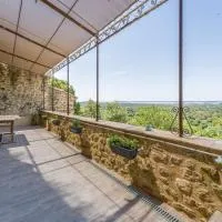 Studio Troglodyte en Provence, hôtel à Cornillon-Confoux