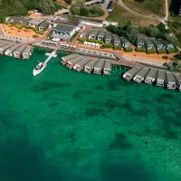 Hotel Palafitte: Neuchâtel şehrinde bir otel