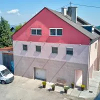 Gästehaus Leimer Bräu, hotel em Lenzing