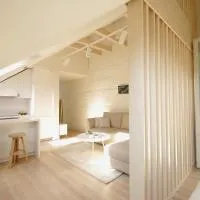 Old Town Apartment with FREE Parking: Marijampolė şehrinde bir otel