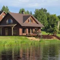 Päikseranna Puhkemaja, hotel v destinaci Rõssa