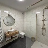 Prenočišče Henrik – hotel w mieście Dolenjske Toplice