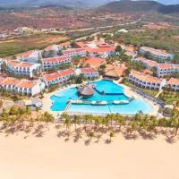 Costa Caribe Hotel Beach & Resort, готель у місті La Galera