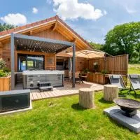 EPIC CHALETS - 4 et 5 étoiles - Spa privatif - Gérardmer, hotel em Granges-Aumontzey