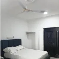 Meg place, hotel i Amamoli