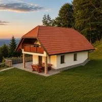 Mohoričeva domačija, hotel Idrijában