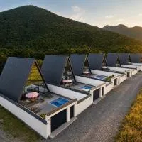 Qafqaz Front Falcon Chalet, hotel din Gabala