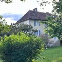 Maison Anthelme - The apartment for 4 to 6 people, hotel en Culoz
