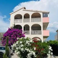 Sea View Apartments、グレバシュティツァのホテル