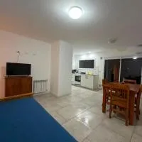 Departamento un dormitorio Moderno, hotel u gradu 'Tres Arroyos'