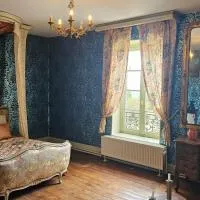 Fleuriel에 위치한 호텔 Chambre Napoléon III