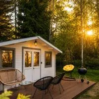 Baltic Beach Charm Tiny House C, hotel en Pērkone