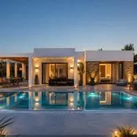 Lion Exclusive Villa, hotel di Sarakinádhon
