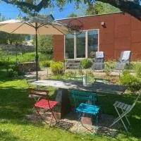 Tiny House 47، فندق في Egloffstein