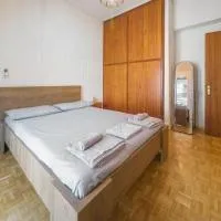 ChaKo Stay Solutions Studio, ξενοδοχείο στη Λαμία