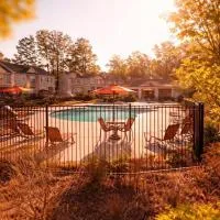 3BR Home 15 Min from Downtown Atlanta Driveway & street parking free, hotel em Atlanta