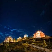 Sky Dome - Alushllari's Farm, hotel u gradu Pogradec