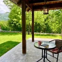 Holiday house Flores near Kolasin, hotel en Kolašin