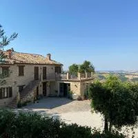 Agriturismo Fontelini, хотел в Чинголи